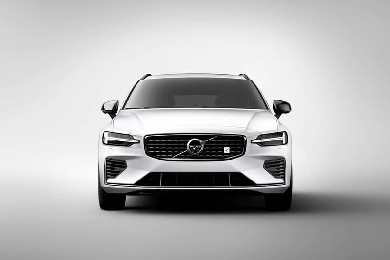 volvo polestar engineered v60 wagon Swedish Sweden wagon performance hybrid brembo Ohlins