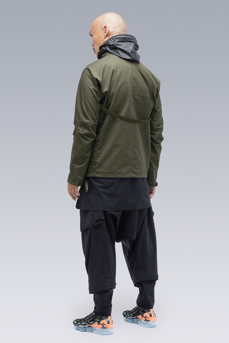 ACRONYM New Pieces Drop Collection Summer 2019 Errolson Hugh Designed Avant Guard Techwear GORE-TEX Windstopper Cape Closer Look