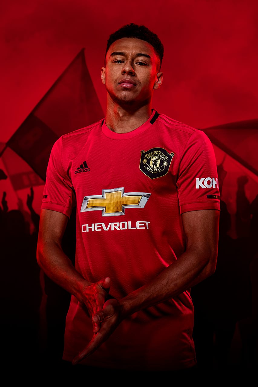 the new manchester united jersey
