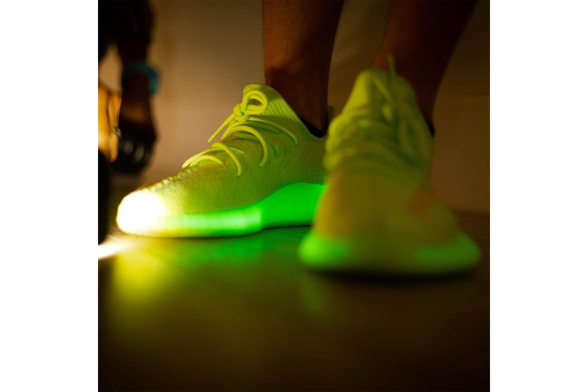 YEEZY BOOST 350 V2 Glow-in-the-Dark On-Foot Look
