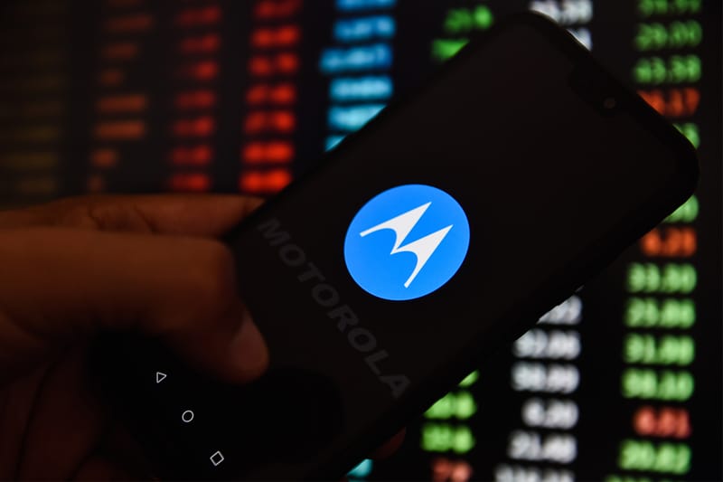 Amazon Accidentally Sold the Unannounced Motorola Moto Z4 Phone