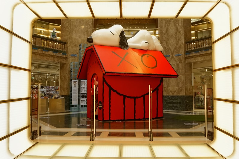 andre saraiva mr a peanuts global artist collective galeries lafayette champs elysees snoopy artworks exhibitions prints merchandise apparel collaborations