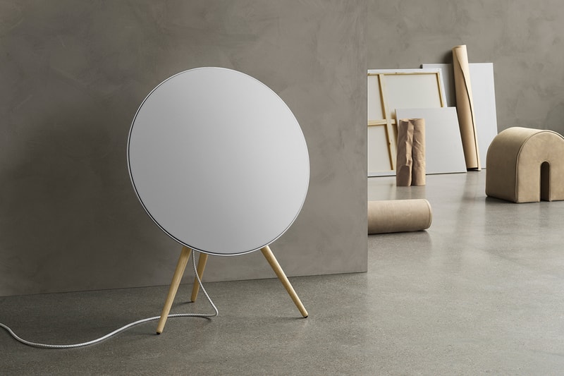 Bang and Olufsen Beoplay A9 Air Play Google Assistant Equipped Technological Update Sound Speaker Music Venice Biennale Festival Active Room Compensation Chromecast Apple Airplay 2 Kvadrat Customization