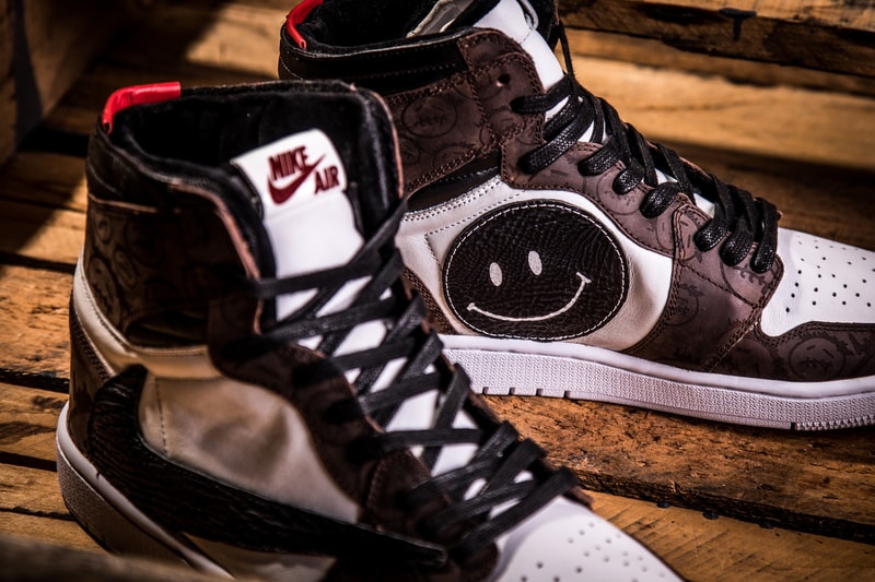 BespokeIND Travis Scott Nike SB Dunk & Air Jordan 1 Pack sneakers custom sneakers 