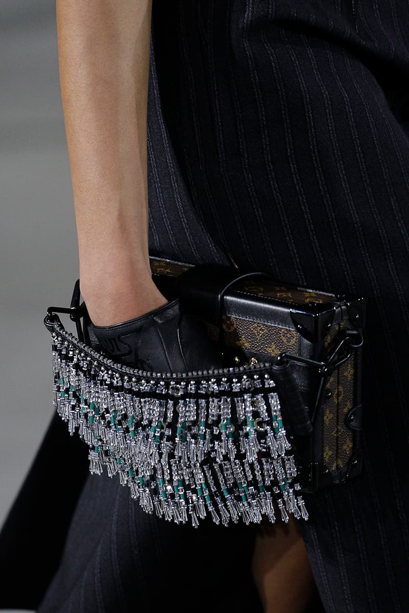 louis vuitton saddle bag 2020 Louis Vuitton OLED Bag Collection Cruise 2020 | HYPEBEAST