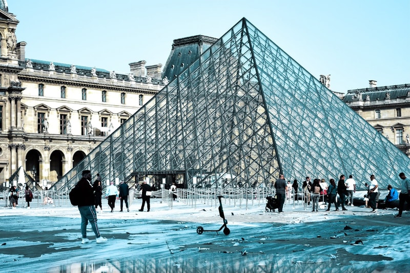 louvre paris strike protest staff shortage museums mona lisa 