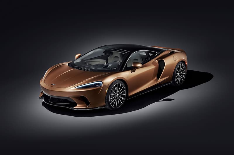 McLaren GT 2019 Grand Tourer New Sports Car Supercar Reveal $210,000 USD Lightweight Fast Power 0-60mph 3.1 seconds 203mph bespoke Pirelli P ZEROTM