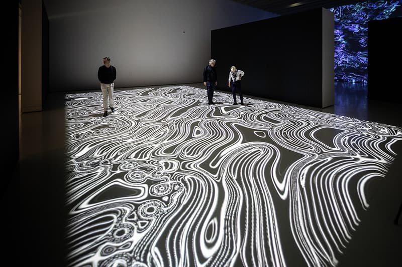 miguel chevalier pixels noir lumiere exhibition soulages museum rodez france