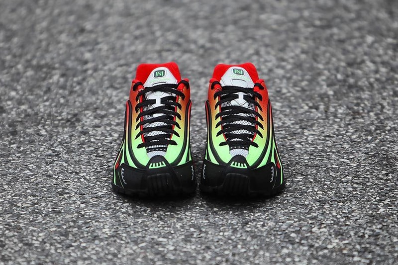 Neymar Jr x Nike Shox R4 Sneaker Closer Look paris saint germain retro vintage shoes sneakers runners sports football soccer athlete brazil world cup collaboration beaverton