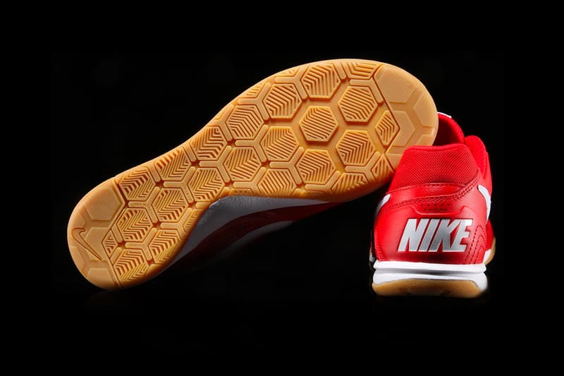 Nike SB Gato University Red White Gum Release Supreme red soccer football gum 