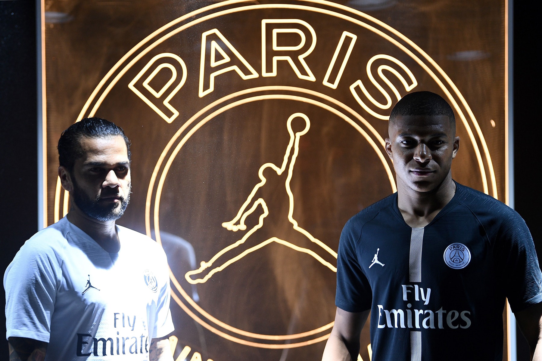 Paris Saint-Germain to Wear Jordan Brand Away Kits black Infrared football soccer nike kylian mbappe jumpman black Infrared