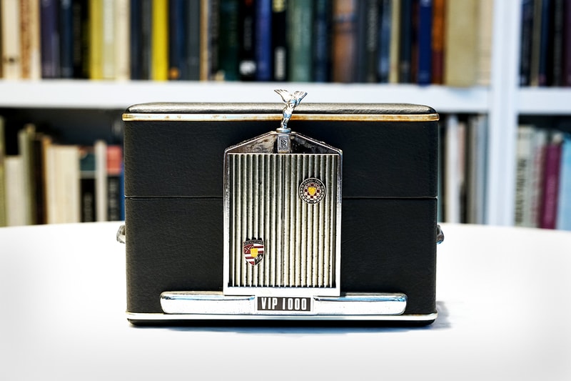 Rolls-Royce 1960 VIP 1000 Decanter Set Retrospect Gin British Motors Luxury Phantom Wraith Ghost Vintage Antique Drinks Alcohol Gin 