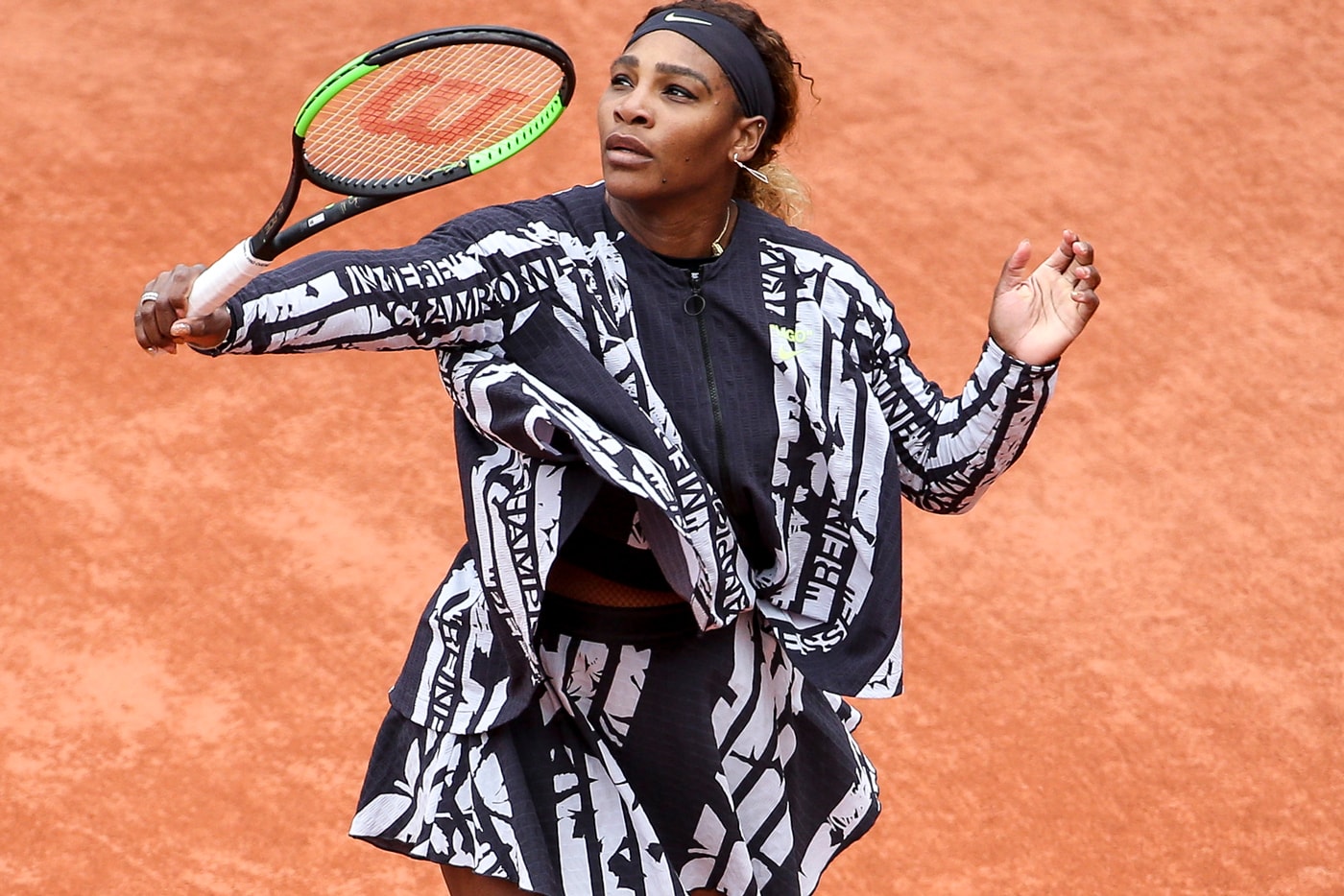 Serena Williams Wears Virgil Abloh Nike Apparel Wins First Round French Open Nike 