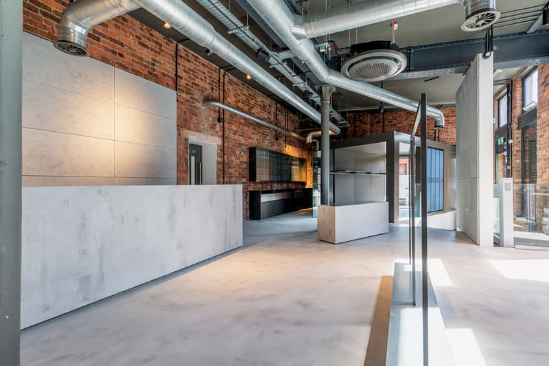 SEVENSTORE Liverpool Acne Studios Samuel Ross A-Cold-Wall* Off-White™ 1017 ALYX 9SM Martine Rose Baltic Triangle Community Lead New Shop High End Menswear Streetwear Sneakers Designer Garments Labels