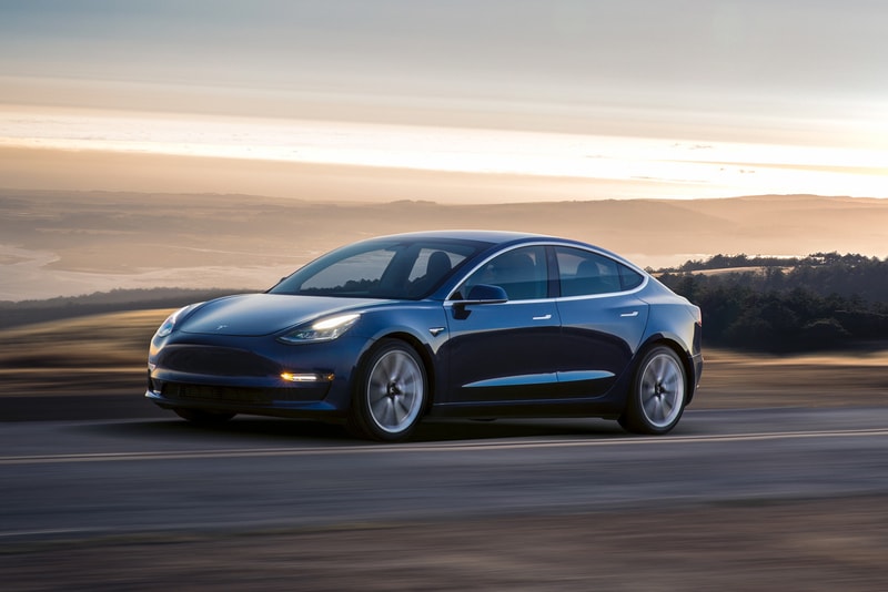 Tesla Model 3 Available in the UK Details Info Information Cop Purchase Buy £38,900 GBP Great British Pounds Automotive Car Cars Elon Musk News Electric Vehicle Small Family Saloon 4 Door Cheapest