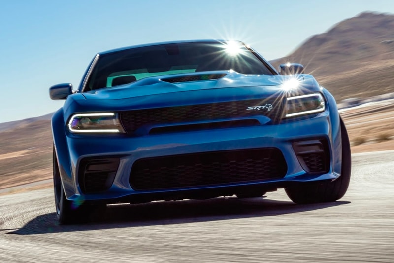 2020 Dodge Charger SRT Hellcat Widebody Info racing racer speed car sedan horsepower american made pirelli 