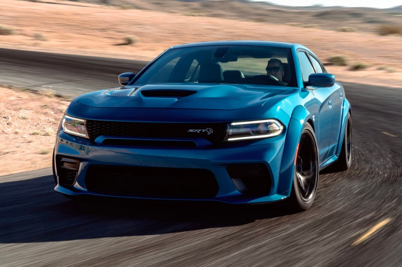 2020 Dodge Charger SRT Hellcat Widebody Info racing racer speed car sedan horsepower american made pirelli 