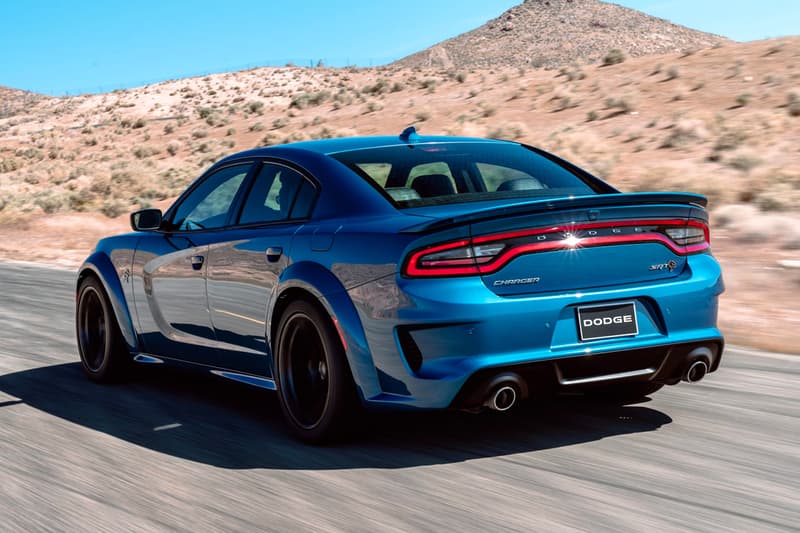 2020 Dodge Charger SRT Hellcat Widebody Info racing racer speed car sedan horsepower american made pirelli