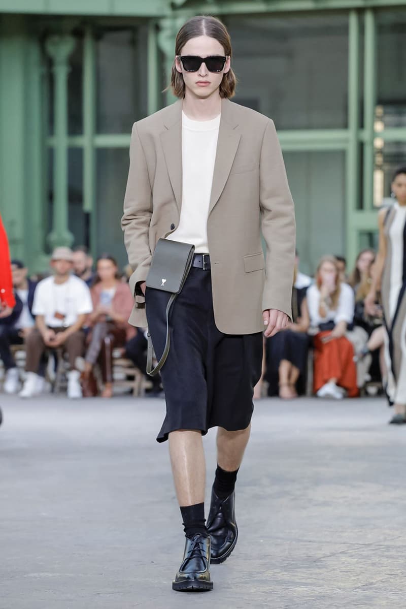 AMI Spring/Summer 2020 Collection Runway PFW paris fashion week ss20 mens womens genderless Alexandre Mattiussi