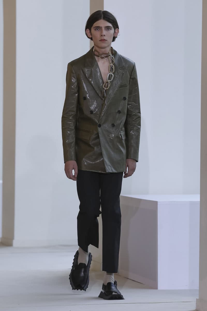 Acne Studios SS20 Mens Runway Collection at PFW paris fashion week spring summer 2020 look