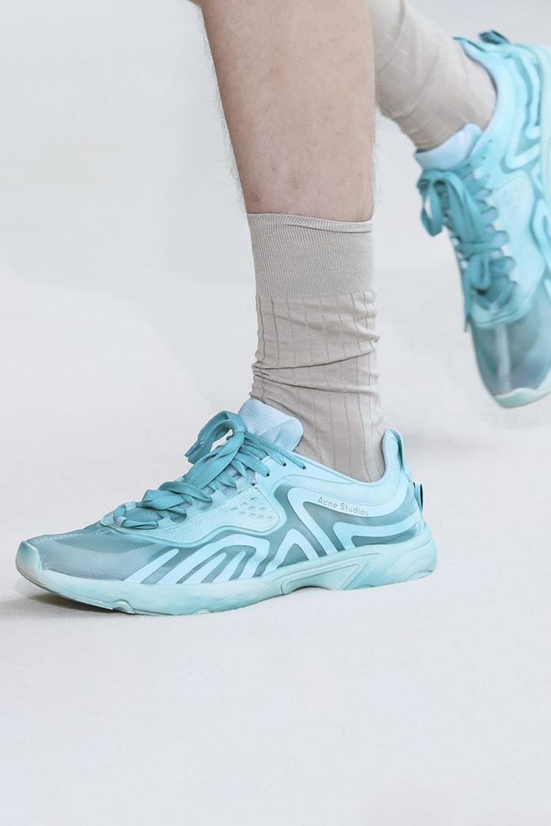 Acne Studios SS20 Mens Runway Collection at PFW paris fashion week spring summer 2020 look