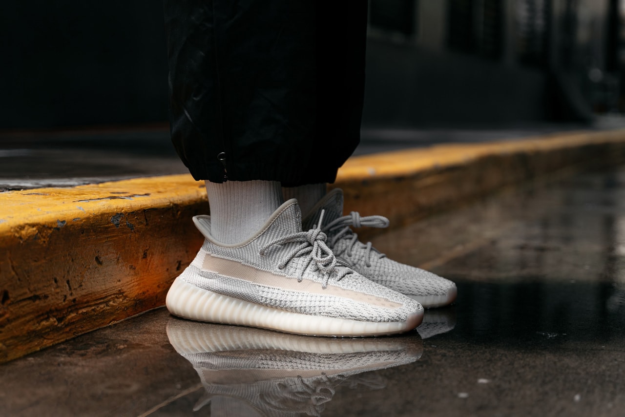 Yeezy Off-white Boost 350 V2 Sneakers In Grey