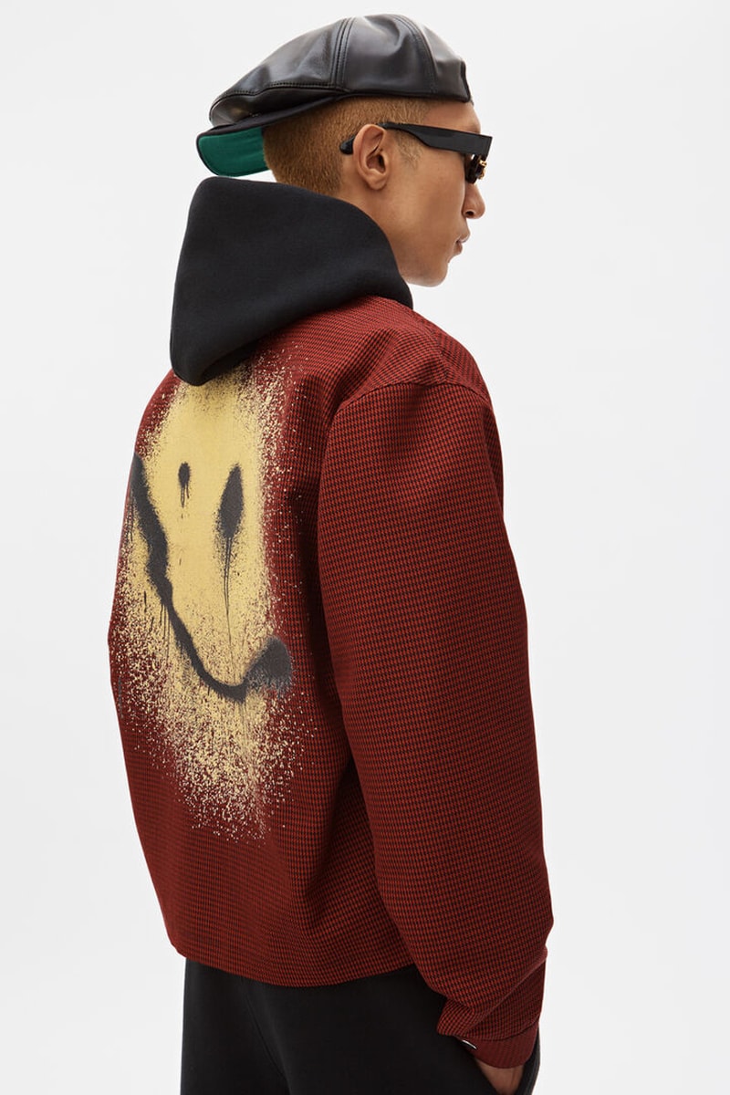 alexander wang spray paint coaches jacket smiley face graphic spring summer 2019 release 