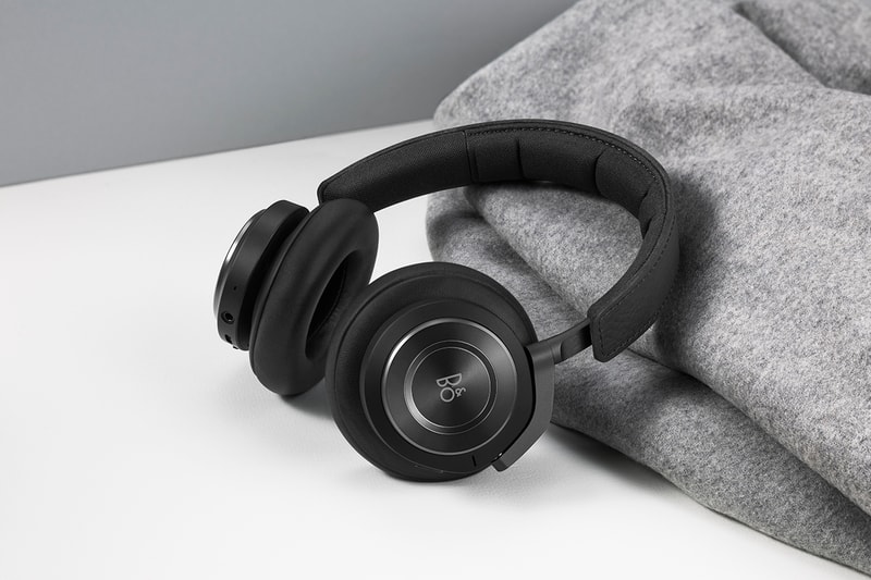 Bang & Olufsen H9 Headphones Google Voice Assistant Equipped Danish Design Audio Noise Cancelling Increased Battery Life Playback Matte Black Argilla Bright