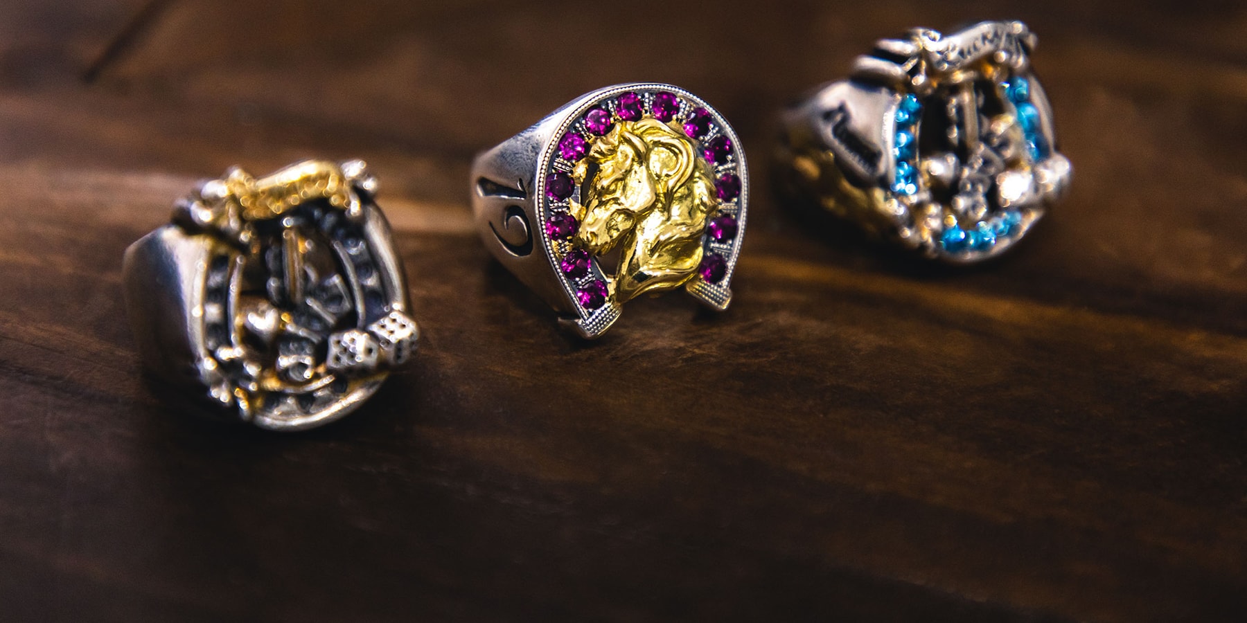 Bill Wall Leather Silver Jewelry Interview skulls vinavast Malibu silversmith Hong Kong Skulls Gold Diamond Smiley Face Silver 925 accessories rings bracelets bangles earrings