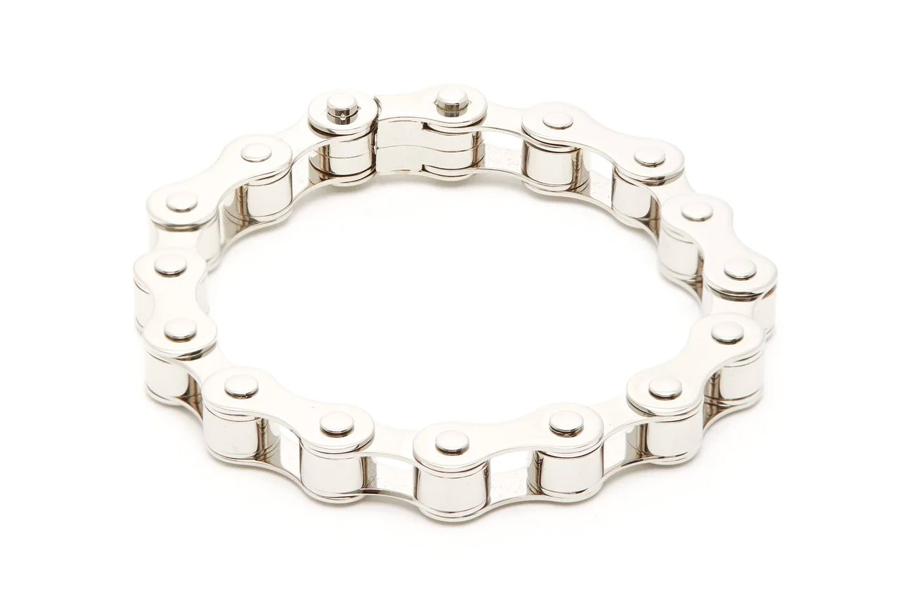 Burberry Bicycle Chain Silver-Tone Bracelet Release Pre-AW19 jewelry offering accessories matchesfashion.com buy now price release info date drop new palladium plated brass 
