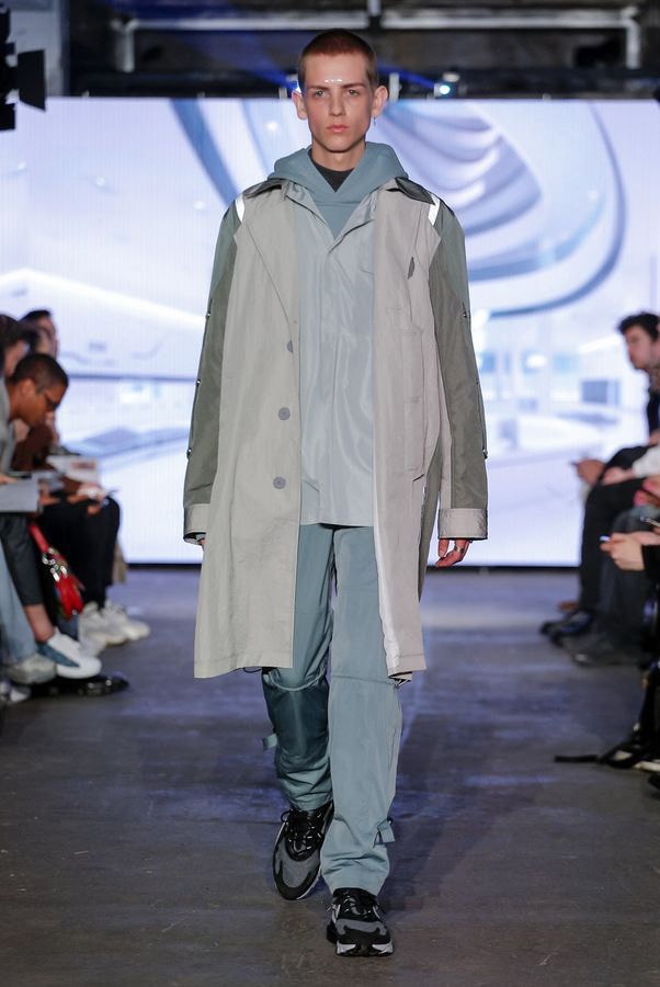 C2H4 Spring/Summer 2020 SS20 London Fashion Week Men's LFWM runways los angeles