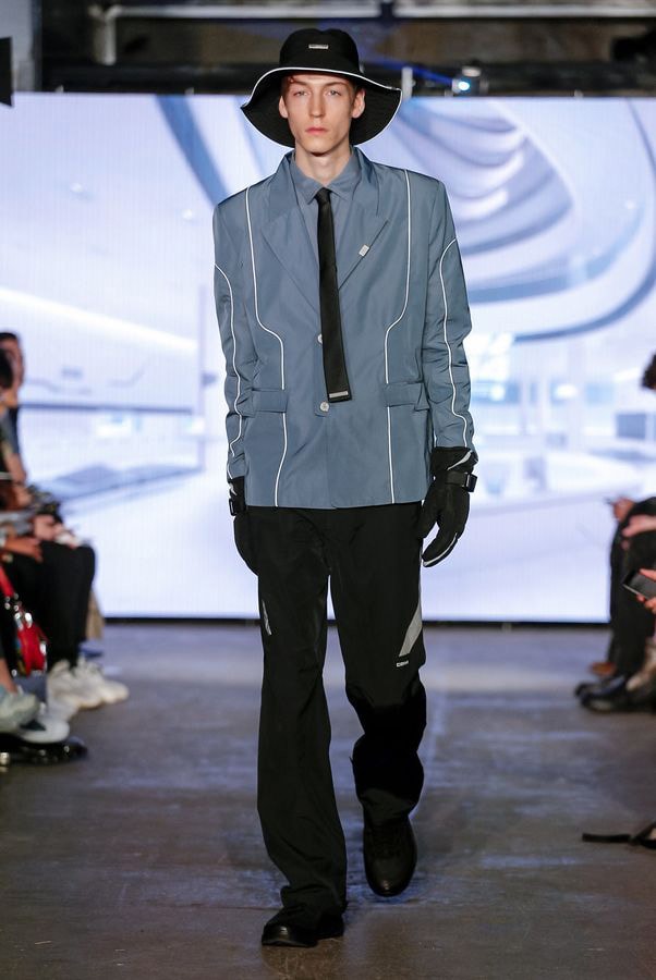 C2H4 Spring/Summer 2020 SS20 London Fashion Week Men's LFWM runways los angeles