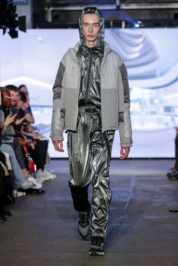 C2H4 Spring/Summer 2020 SS20 London Fashion Week Men's LFWM runways los angeles