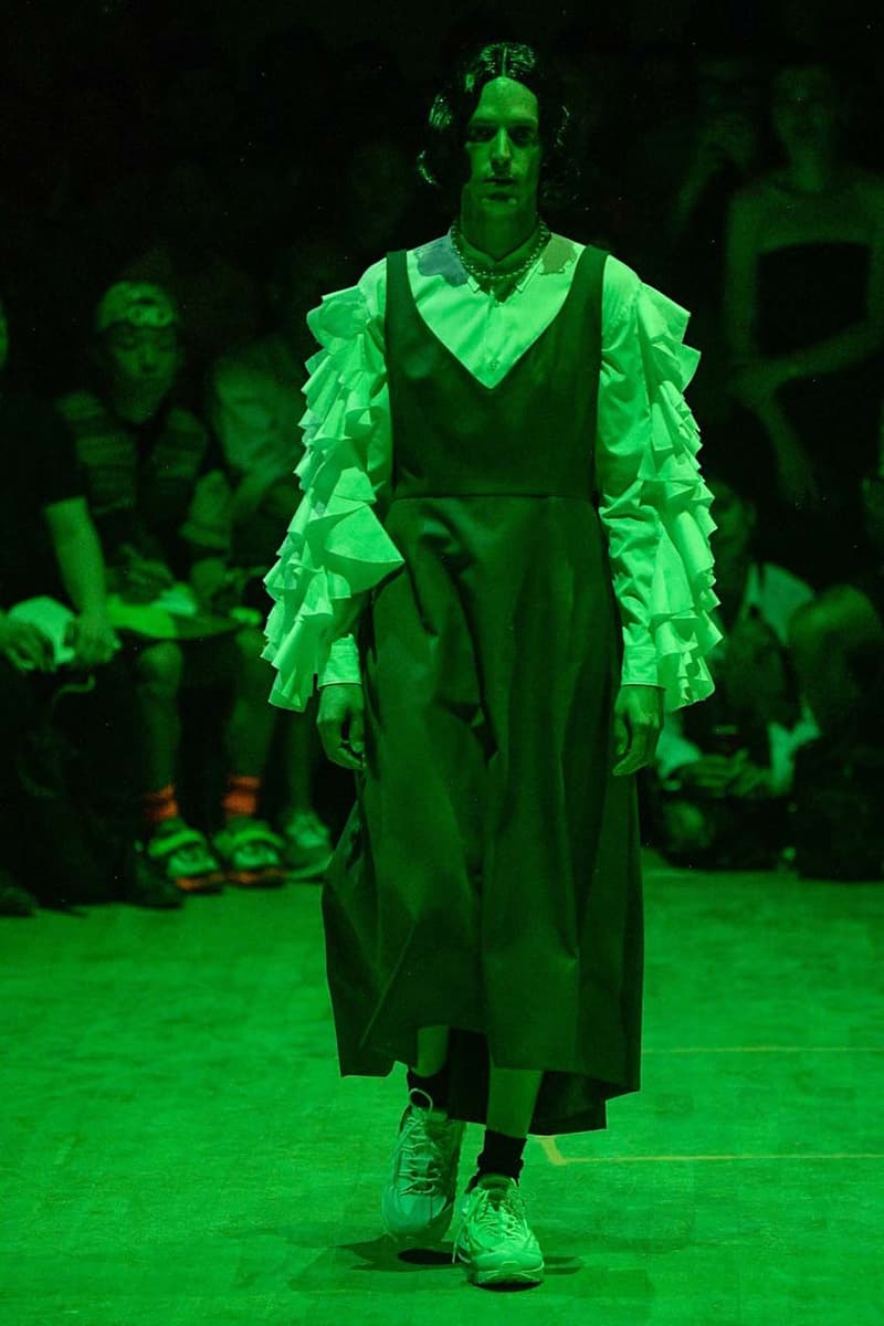 COMME des GARÇONS HOMME PLUS SS20 Runway Show collection spring summer 2020 paris fashion week pfw look air max 95 nike collaboration menswear