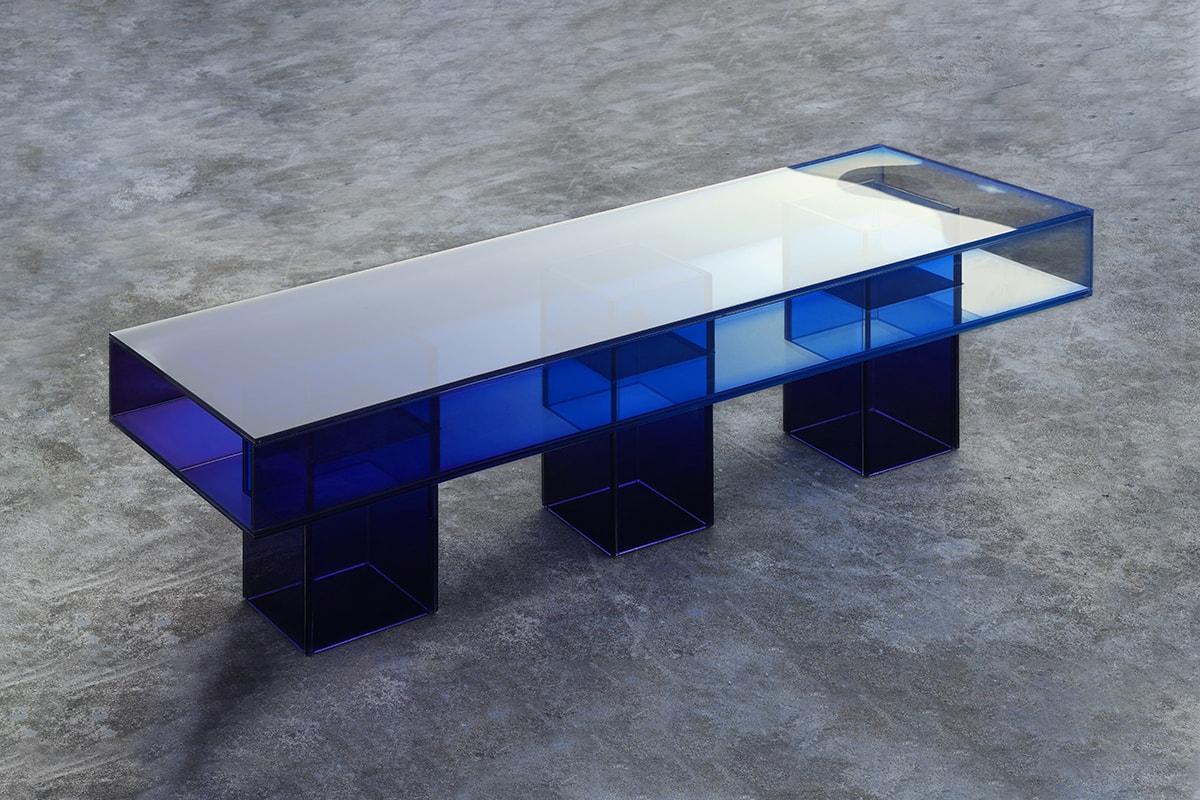 Design Miami 2019 studio BUZAO NULL Series designer Zeng Peng gradient furniture glass blue sea sky