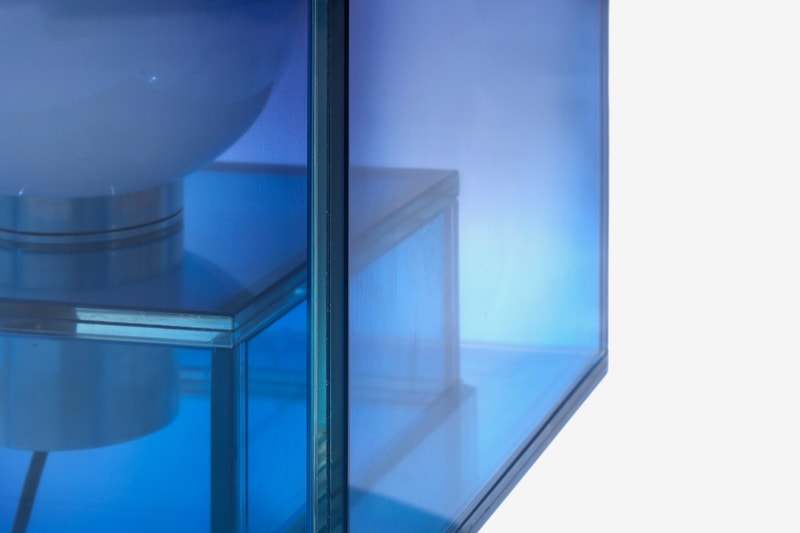 Design Miami 2019 studio BUZAO NULL Series designer Zeng Peng gradient furniture glass blue sea sky
