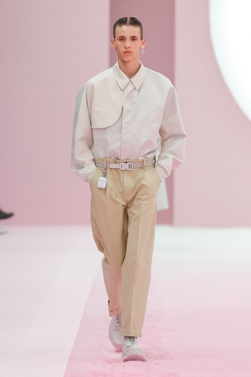 Dior Spring/Summer 2020 Runway Collection at PFW paris fashion week mens ss20 kim jones daniel arsham artist collaboration alyx studio matthew m william yoon jewelry backstage closer look menswear