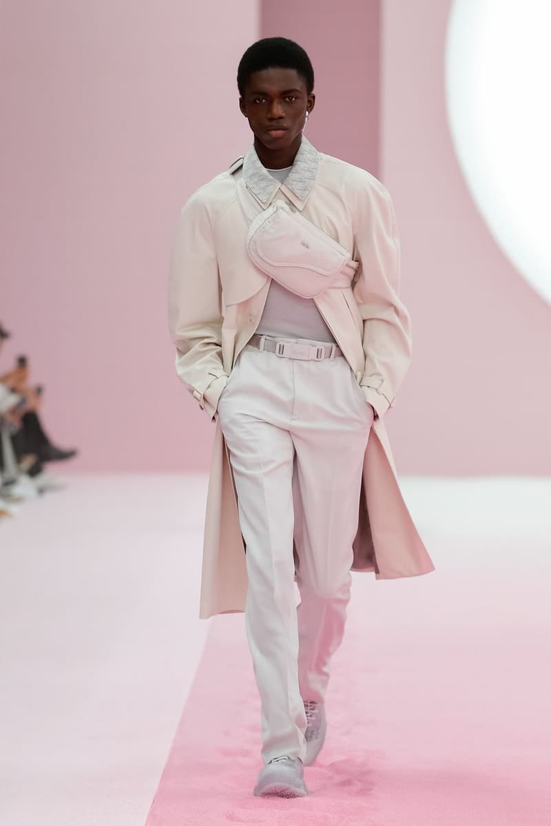 Dior Spring/Summer 2020 Runway Collection at PFW paris fashion week mens ss20 kim jones daniel arsham artist collaboration alyx studio matthew m william yoon jewelry backstage closer look menswear