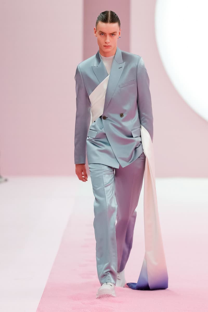 Dior Spring/Summer 2020 Runway Collection at PFW paris fashion week mens ss20 kim jones daniel arsham artist collaboration alyx studio matthew m william yoon jewelry backstage closer look menswear