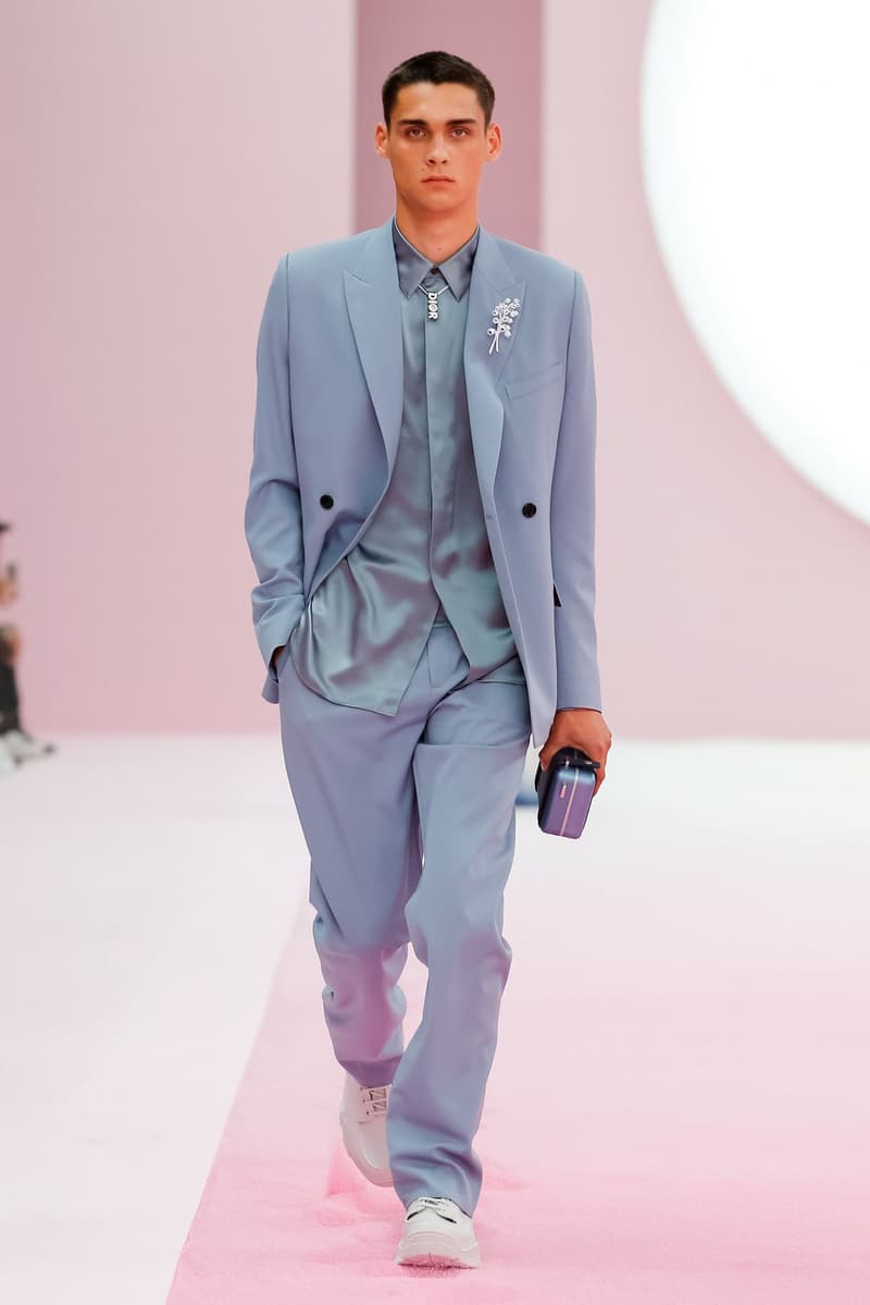 Dior Spring/Summer 2020 Runway Collection at PFW paris fashion week mens ss20 kim jones daniel arsham artist collaboration alyx studio matthew m william yoon jewelry backstage closer look menswear