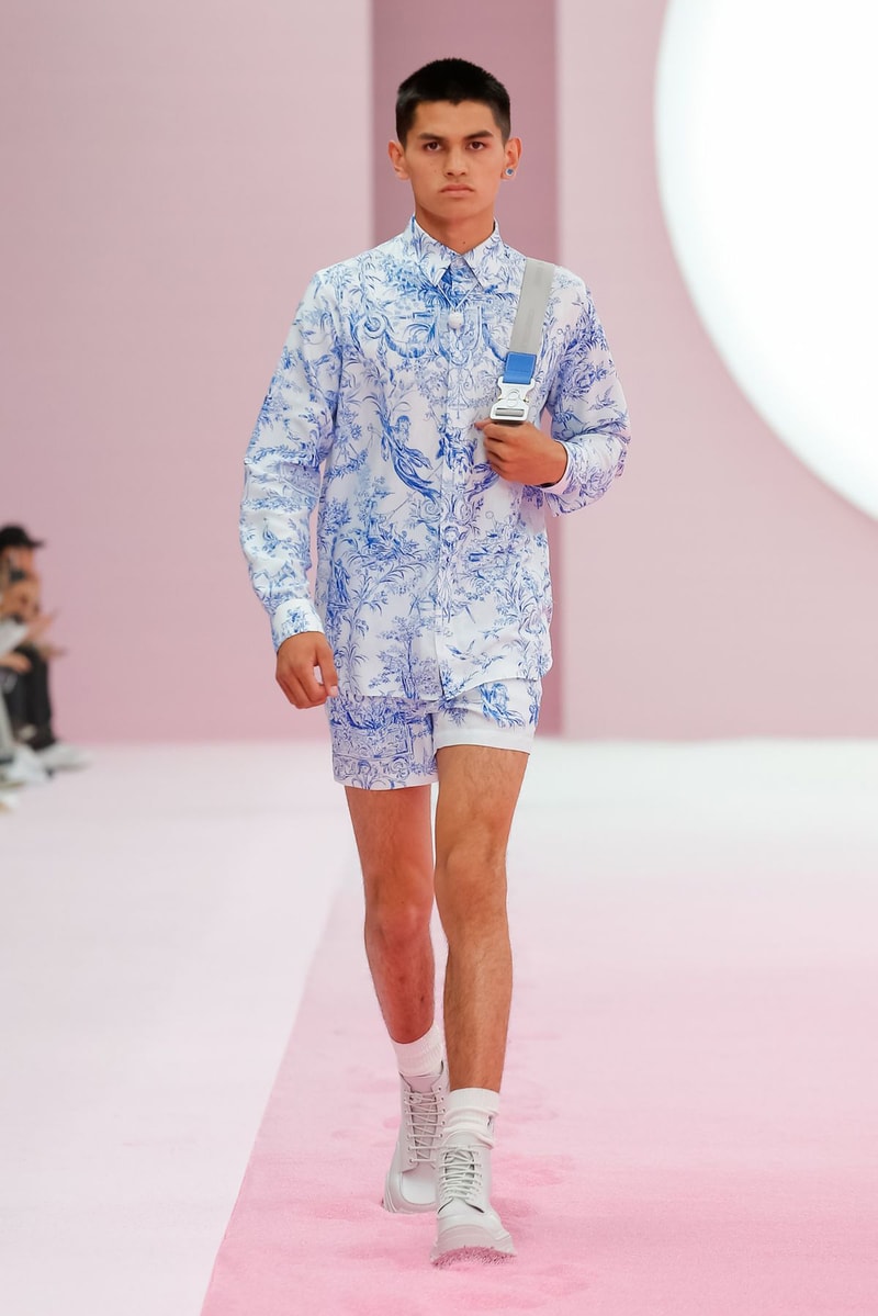 Dior Spring/Summer 2020 Runway Collection at PFW paris fashion week mens ss20 kim jones daniel arsham artist collaboration alyx studio matthew m william yoon jewelry backstage closer look menswear