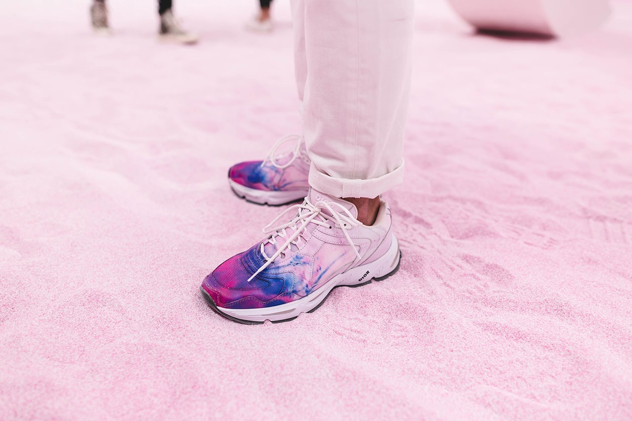 Dior Spring/Summer 2020 Runway Collection at PFW paris fashion week mens ss20 kim jones daniel arsham artist collaboration alyx studio matthew m william yoon jewelry backstage closer look menswear