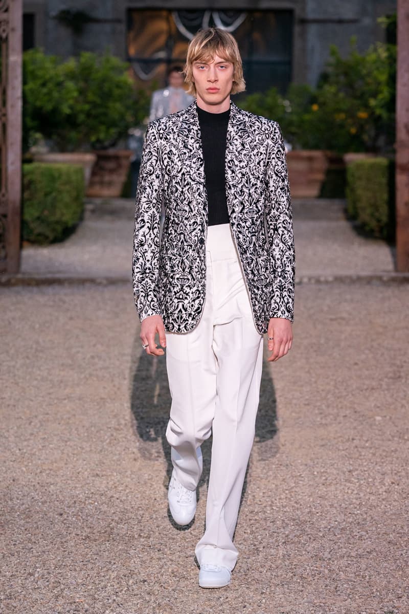 Givenchy Spring/Summer 2020 Pitti Uomo SS20 Pitti 97 Claire Waight Keller Korean Street Culture