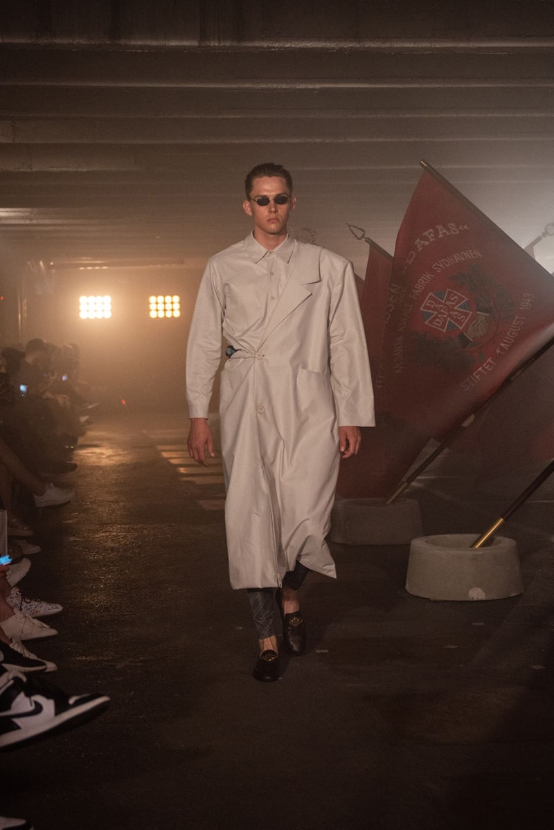 han kjobehavn mens menswear clothes clothing fashion show pfw paris fashion week runway collection line outerwear jackets coats shirts pants ss2020 spring summer 2020 pics pictures images imagery photos