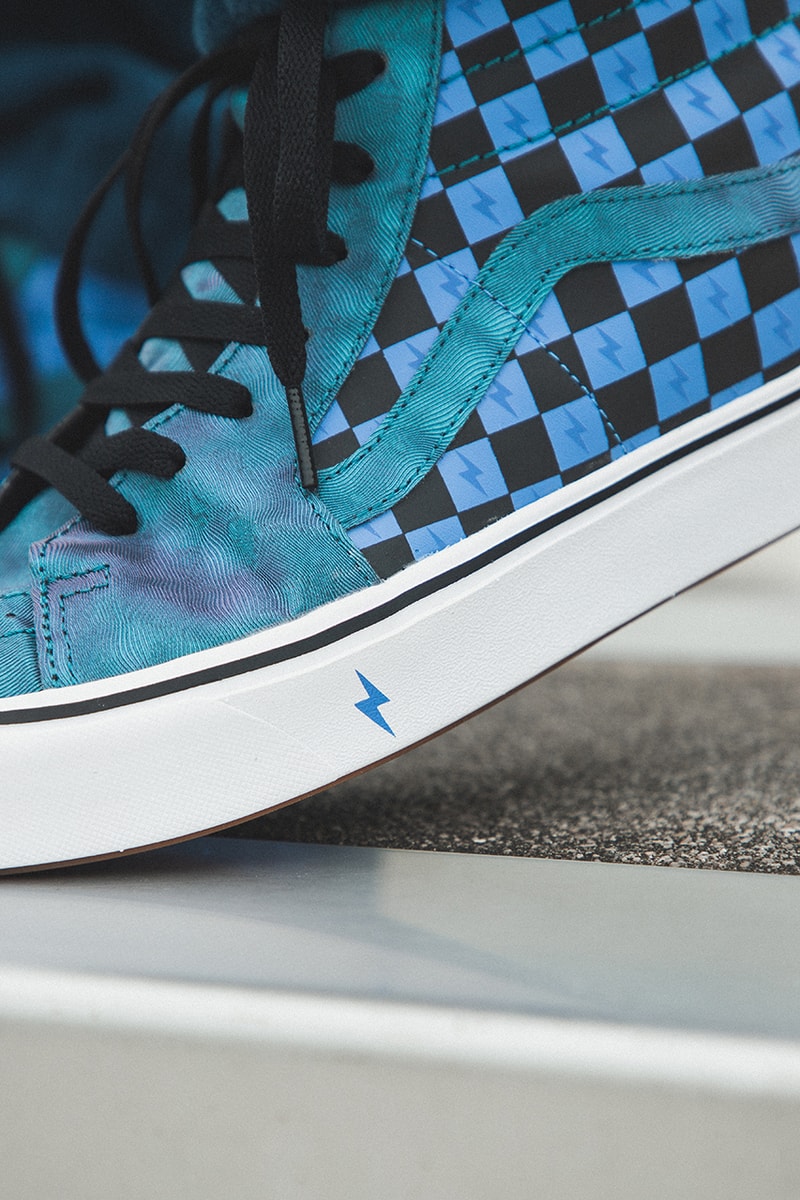 harry potter j k rowling vans era sk8-hi classic slip on authentic closer on foot look buy cop purchase hbx gryffindor slytherin daily prophet lightning bold blue green red yellow