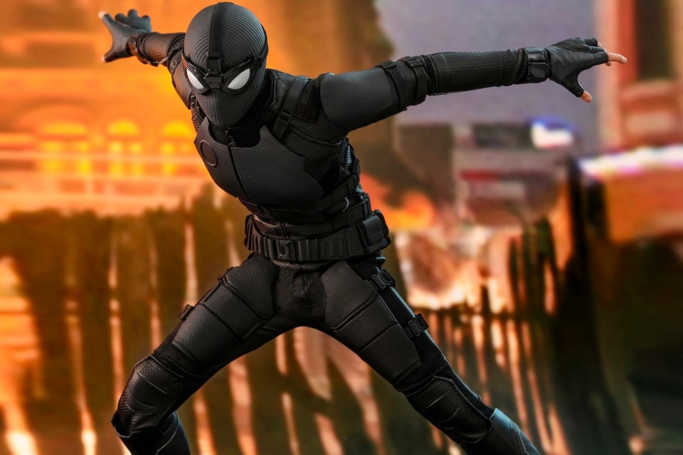 Hot Toys Spider Man Stealth Suit Release Hypebeast