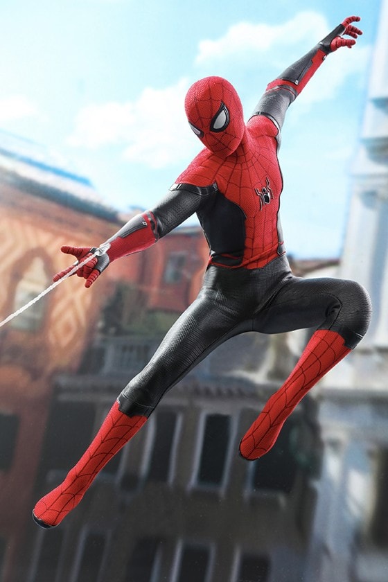 Hot Toys Spider Man Far From Home 1 6th Model marvel avengers tom holland peter parker cinematic universe figure collectible 