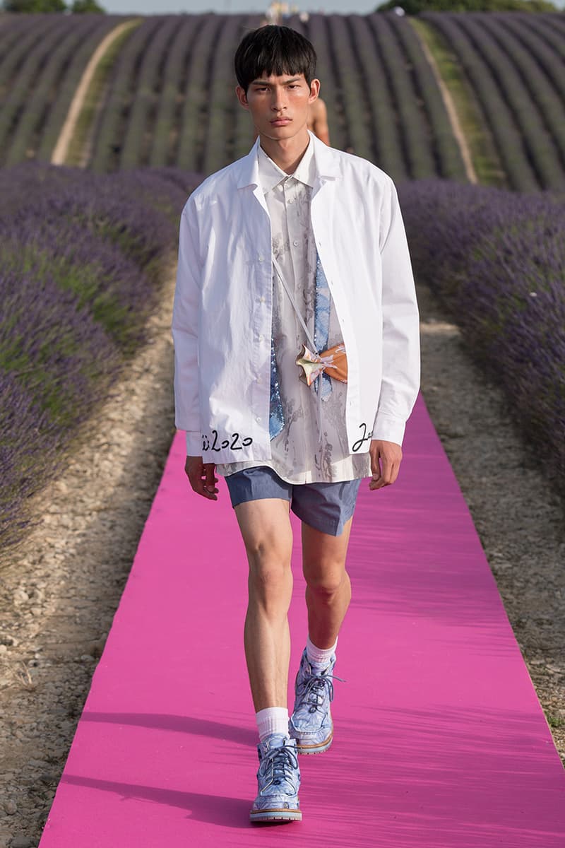 Jacquemus Spring/Summer 2020 Show "Le Coup de Soleil" The Sunburn Paris Fashion Week Men's SS20 Runway Collection Closer Look Review Best Looks Simon Porte Fashion Swarovski Collaboration