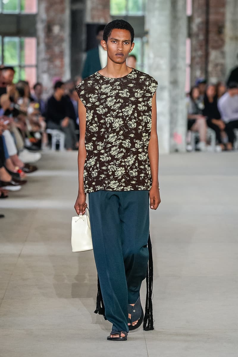 jil sander spring summer 2020 mens collection runway show paris fashion week 