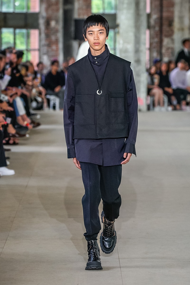 jil sander spring summer 2020 mens collection runway show paris fashion week 